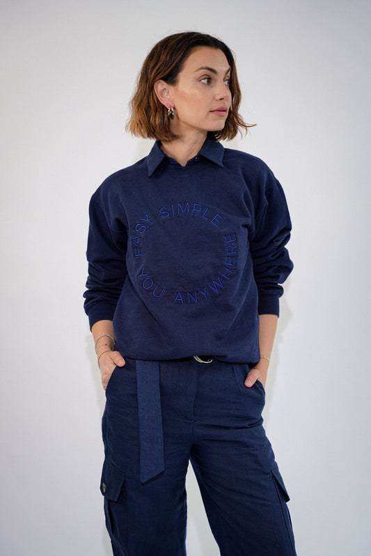 EMBROIDERED ESYA CREWNECK - NAVY